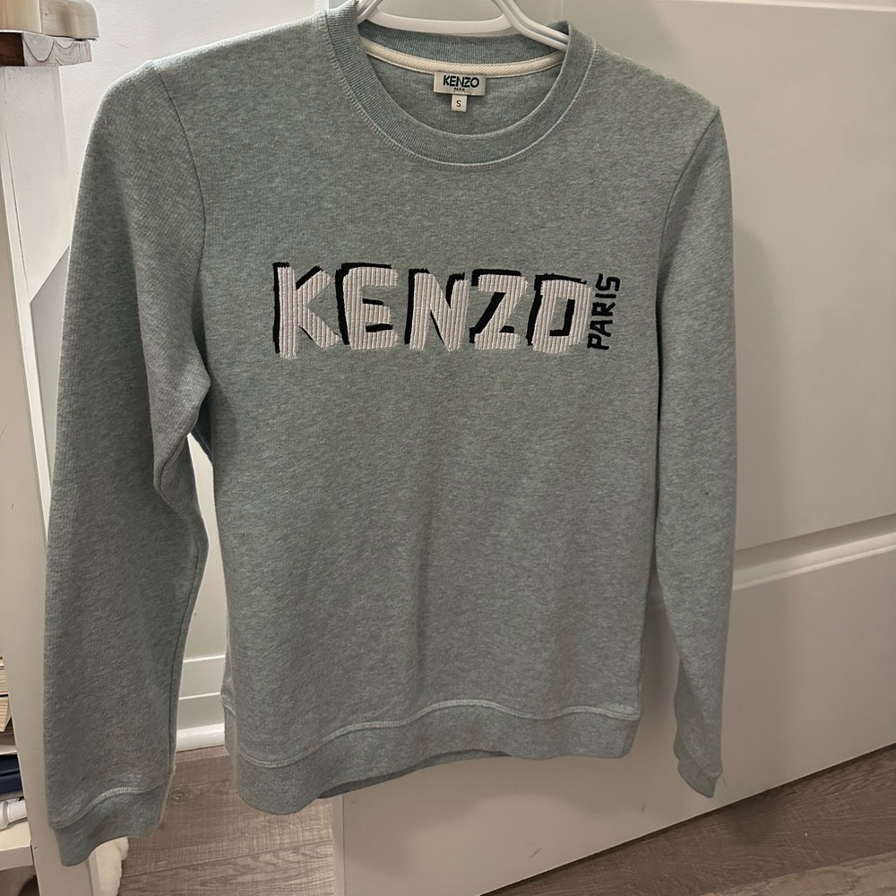 Size small kenzo sweater